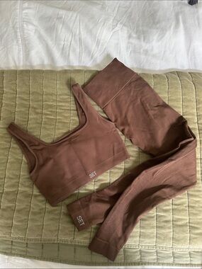 SET Brown Sculptflex Sports Bra (leggings also available)